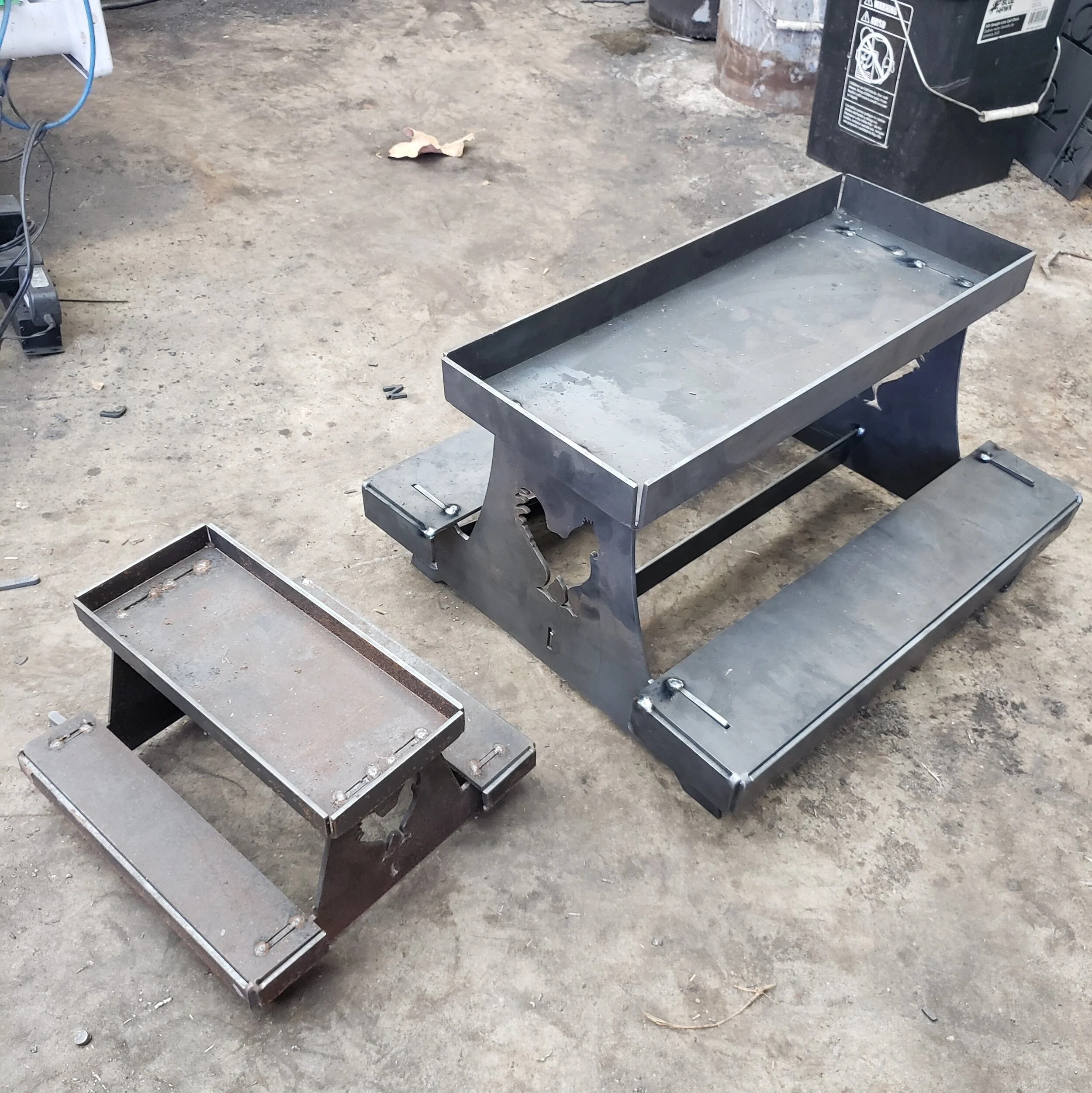 Chicknic Table — 42Fab